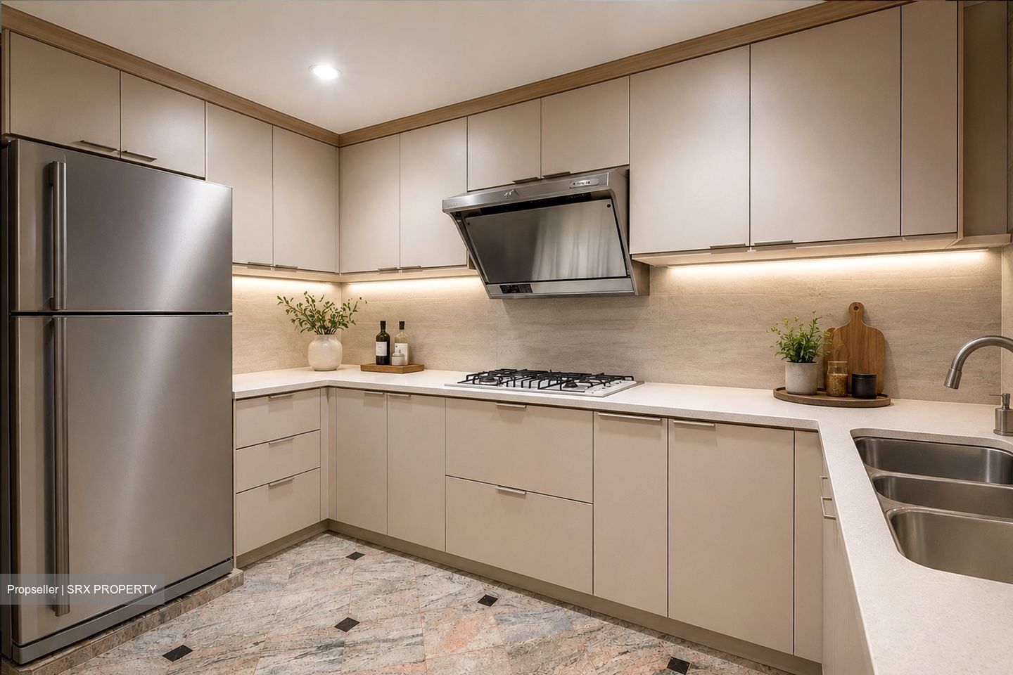 International Plaza (D2), Apartment #567200341